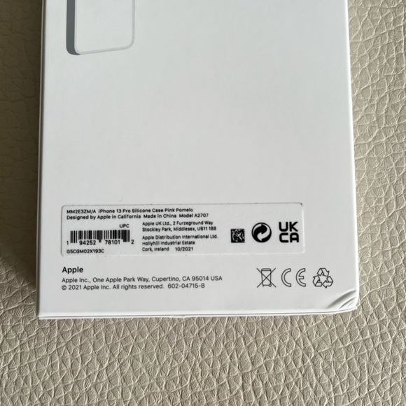 NWT - Authentic Apple iPhone 13 Pro Silicon Case with MagSafe - Pink Pomelo - Picture 3 of 4